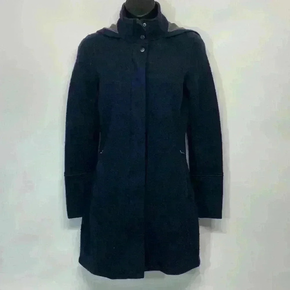 Akini xs Long blue jacket and polyester - Picture 1 of 7